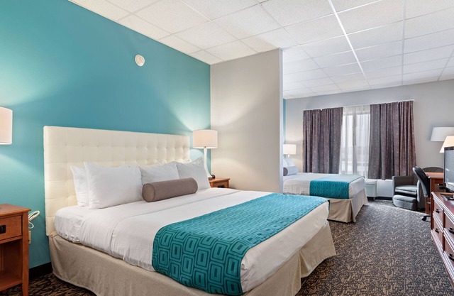 Elevation Inn & Suites, Trademark Collection by Wyndham