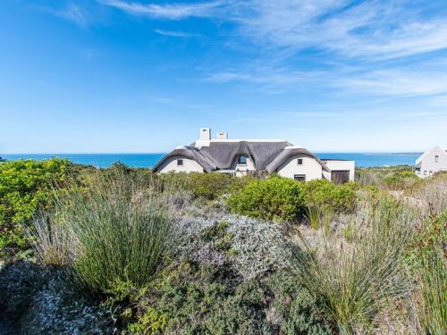 Elysian Bay Cottage