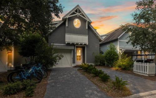 Emerald Tranquility by Oversee 30A