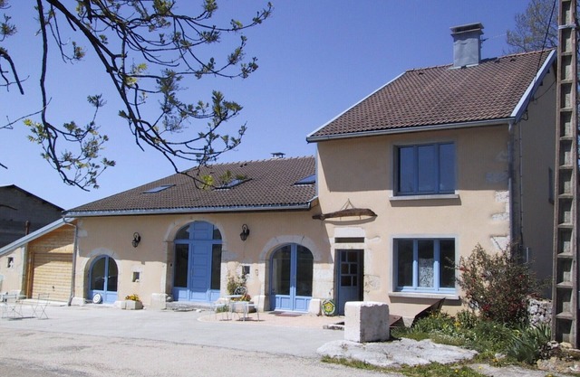 Emilie Gîte in an old Haut-Jura farmhouse