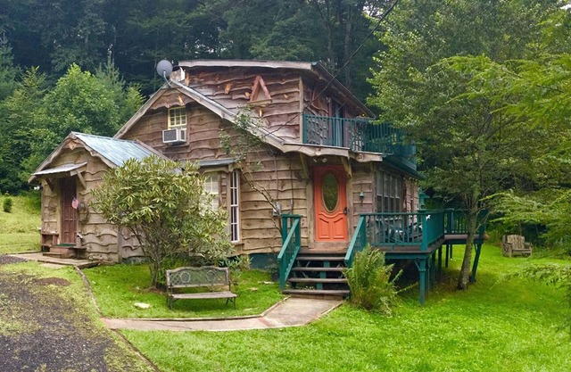 Enchanted Cottage In Ashe County