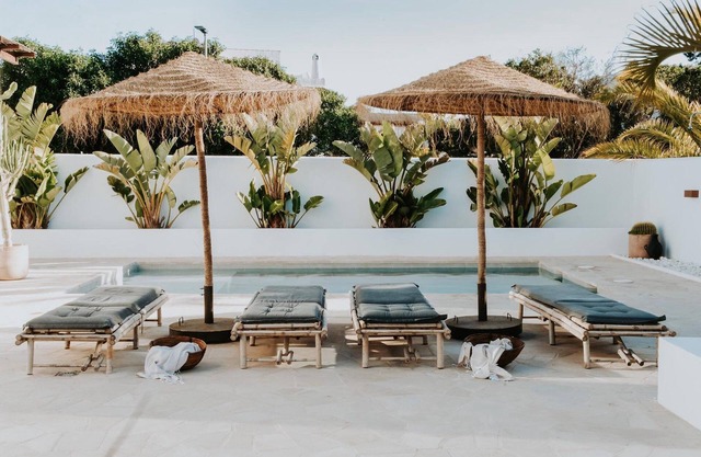 Endearing Ibiza Villa | Villa Macmillan | 3 Bedrooms | Spacious Furnished Sun.