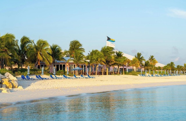 Enjoy our very Comfortable Beachfront Condo