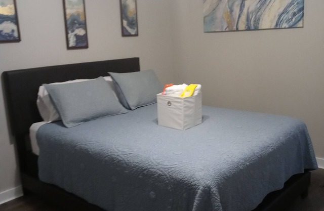 Entire cozy 2BR home minutes from Atlanta Beltline