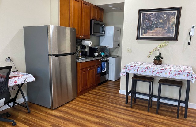 Entire guest studio suite with private entrance & self check-in