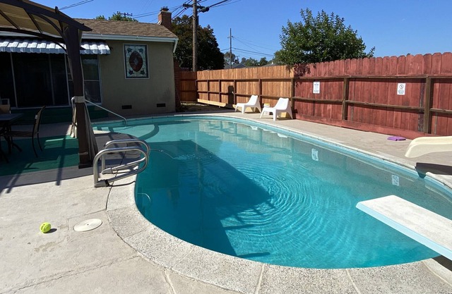 Entire guest suite hosted by Coco