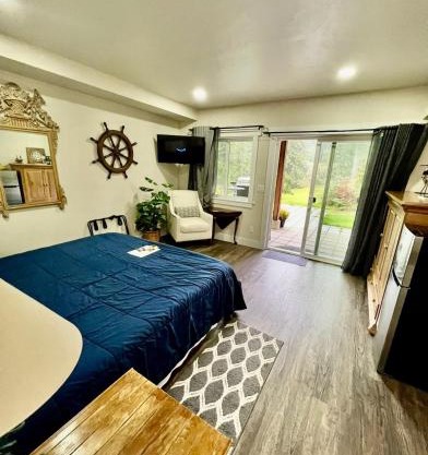 Entire Guest Suite on Orcas Golf Course
