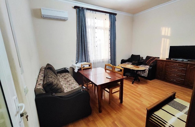 Erebuni Family Apartments