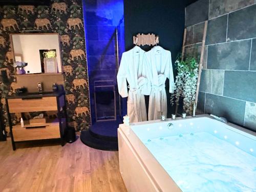 Escale Singulière - Luxe & balnéo à Sète