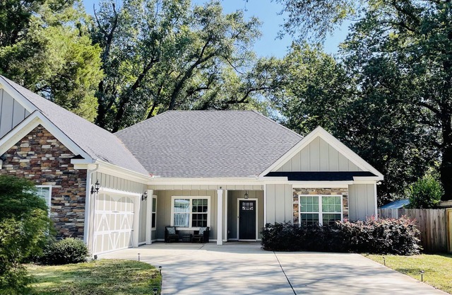 Escape to Oasis: A Tech-Infused Luxury Home with Outdoor Paradise!