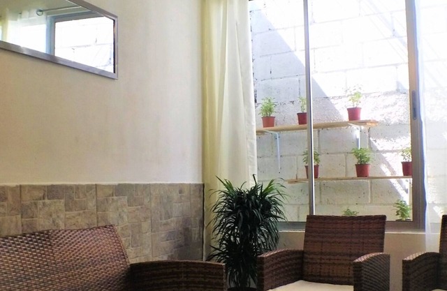 Escazu Vintage Apt 1 BR/1 BA w/Great Location #3