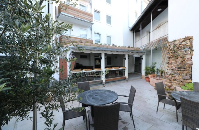 Essen Aprtment with Balcony
