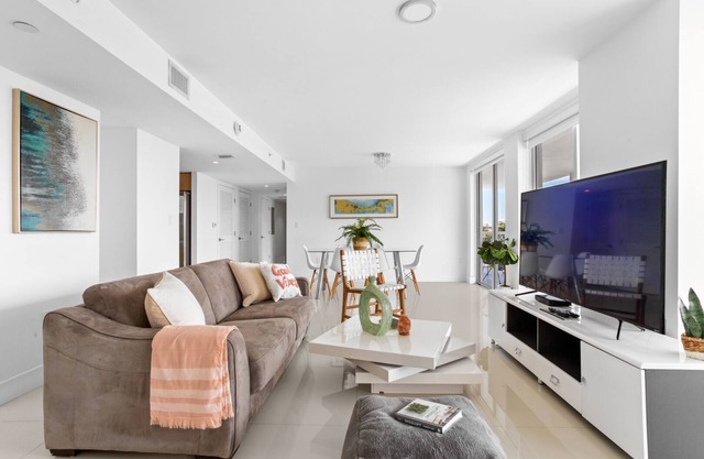 Exclusive 2BR, 2.5BA Apartment | Bay Harbor Islands Family-Friendly Stay