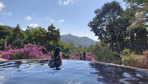 Exclusive Altos del Maria 2 Bedroom Apartment-Private Pool & Mountain Views