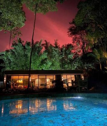 Exclusive Oásis by Lotta De Macedo Soares