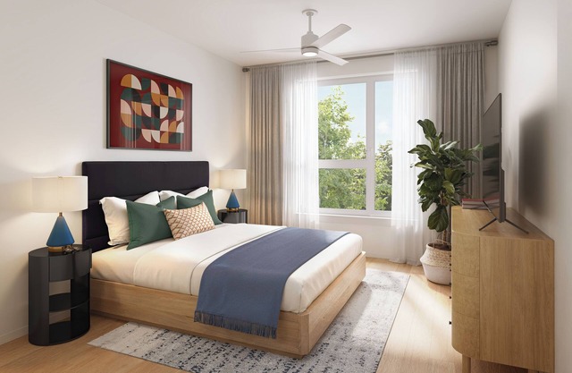 Experience Zilker + South Lamer | Private Balcony | Pool, Dining, Bar | The Code