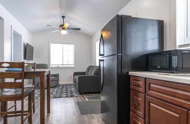 Explore Keweenaw - 2 Bedroom Cottage