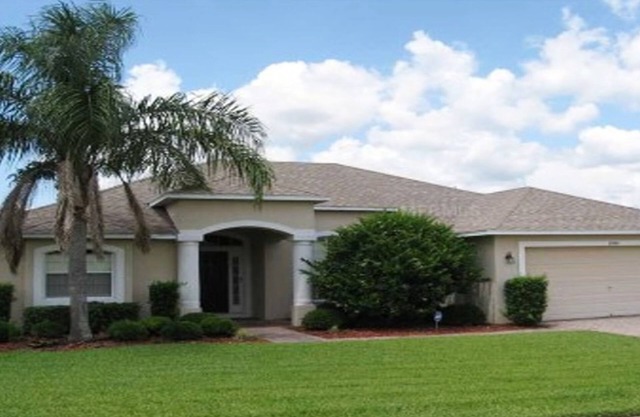EXQUISITE VILLA - 2 Master Suites, Pool South+Spa, Gas BBQ, Game Room, WIFI