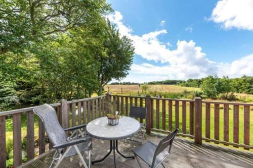 Föhr you! Wohnung 1 - Ruhige Wohnung mit Balkon & Meerblick