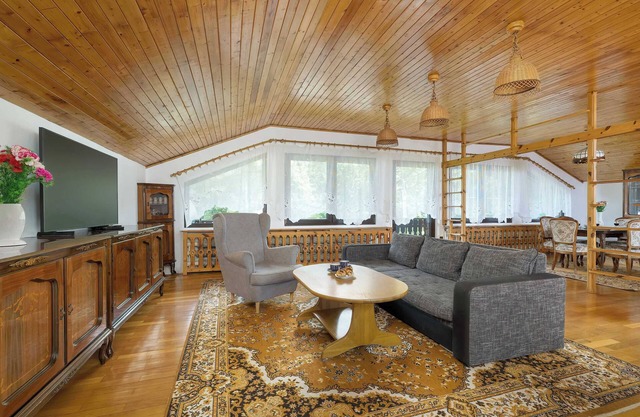 Fałata 208 | Bystra | Charming Apartment | Parking | Balcony | SmartTV