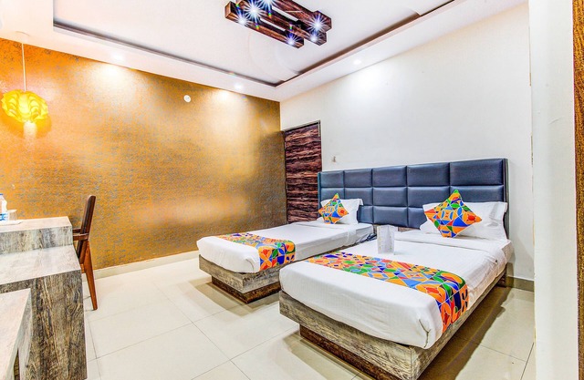 FabExpress Mayuri Residency
