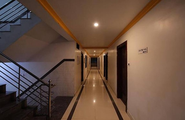 Fabhotel Amutham Residency