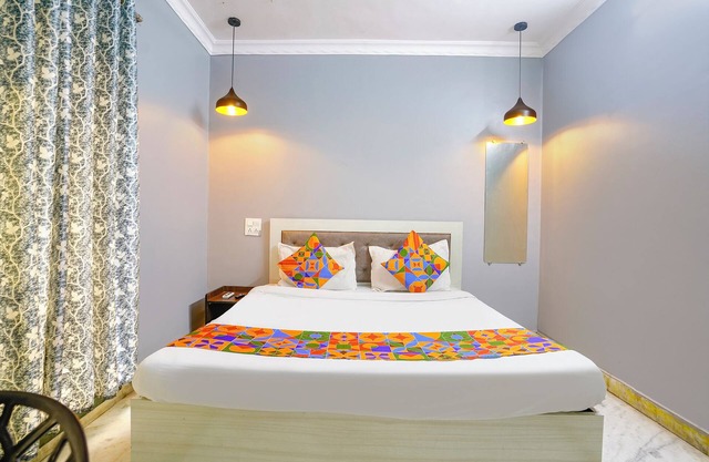 Fabhotel Galaxy Grand