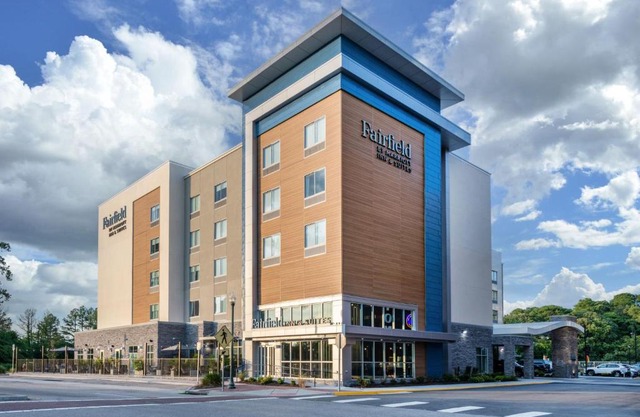 Fairfield by Marriott Inn & Suites Virginia Beach Town Center