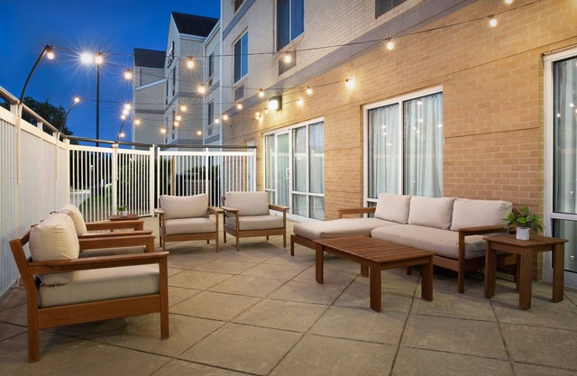 Fairfield Inn & Suites by Marriott at Dulles Airport