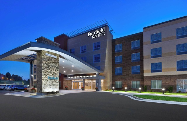 Fairfield Inn & Suites by Marriott Cincinnati Airport South/Florence