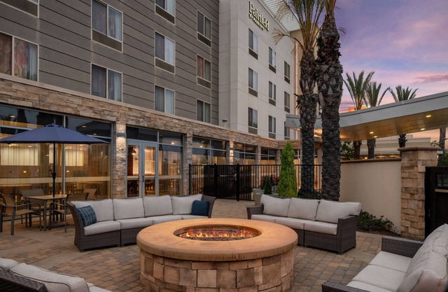 Fairfield Inn & Suites Tustin Orange County