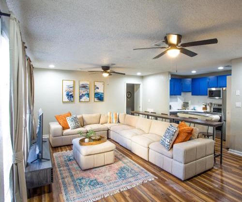 Fall Rate Special! Auburn Stay & Play