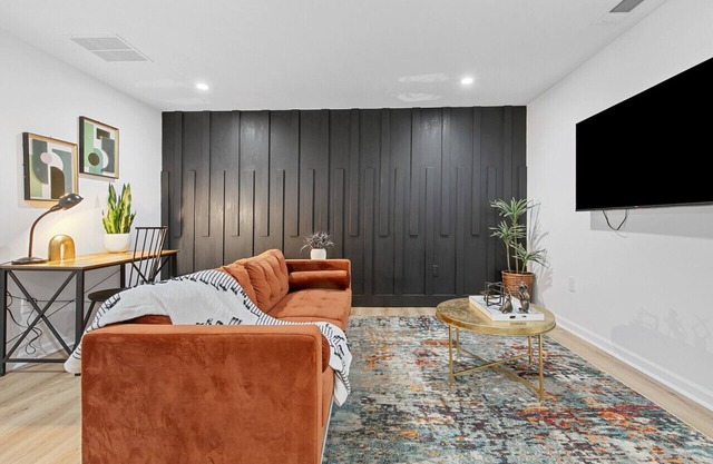 Family-Friendly 2BR Getaway