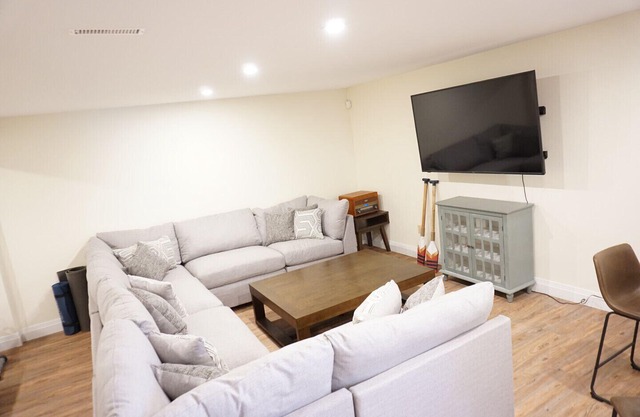 Family Friendly Lake House