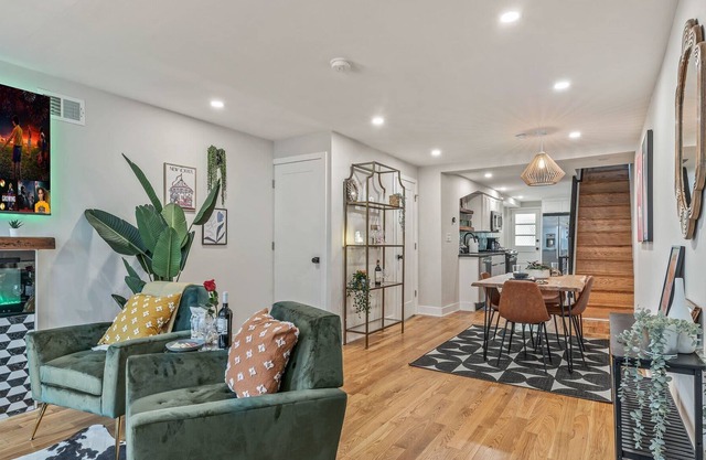 Family Friendly Passyunk Sq Home with Game Room