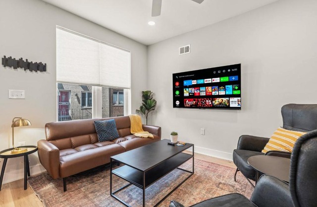 Family Fun South Philly Game House Near Sports Stadiums and Concerts