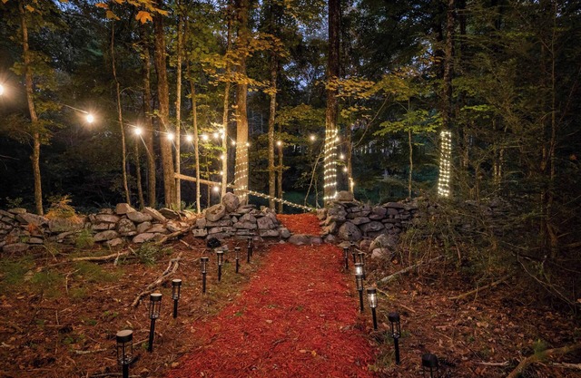 Family Oasis Pool, Firepit, Creek, Near Delaware