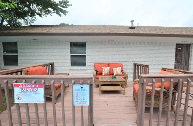 Family Retreat/Romantic Get-Away... Level 2 EV Charger!