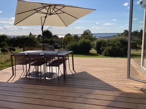 Family Villa With Panoramic View Of Aarhus Bay