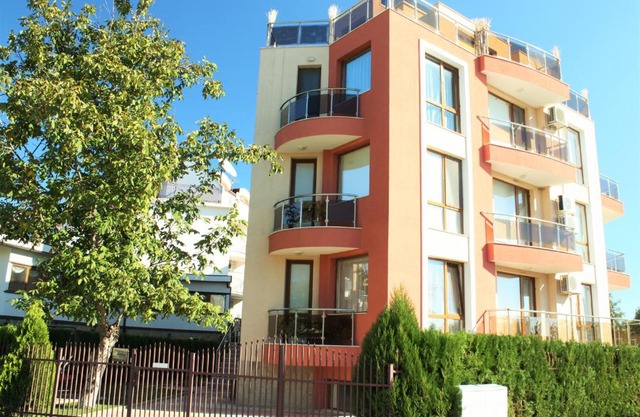 Fantasy Apartments Saint Constantine and Helena Resort