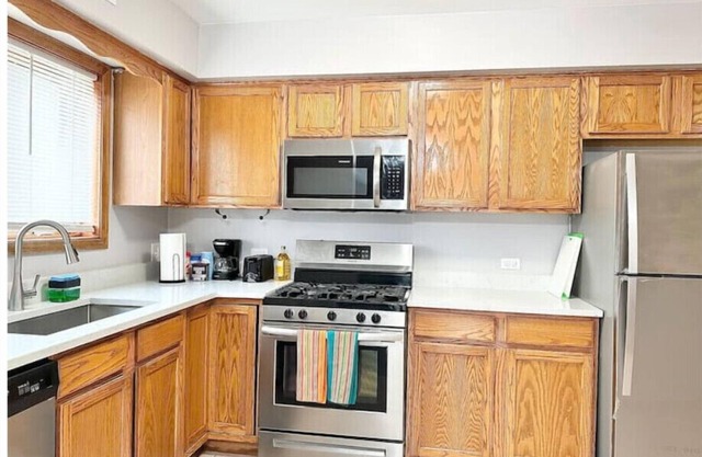 Fast Wi-Fi/4KTV/Free parking/Comfy beds/Getaway