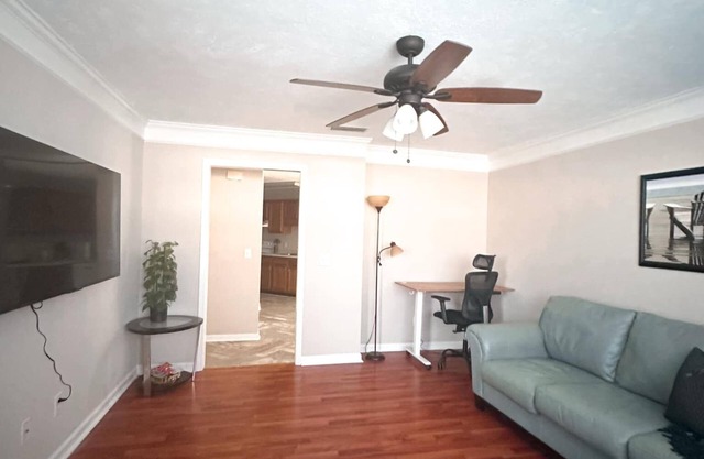 Federal Ct- Charming 3-bedroom near Ag Center and MTSU in Murfreesboro