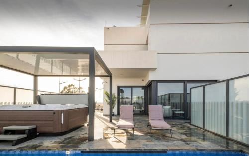 Fee4Me Villa with pool in Dolores, Alicante
