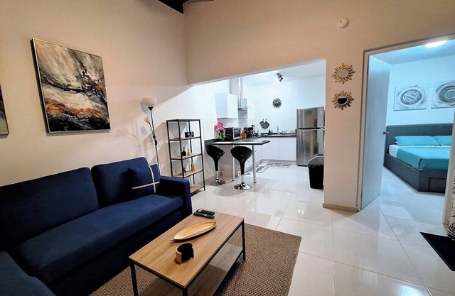 Felicity Apt - Cozy & conveniently located