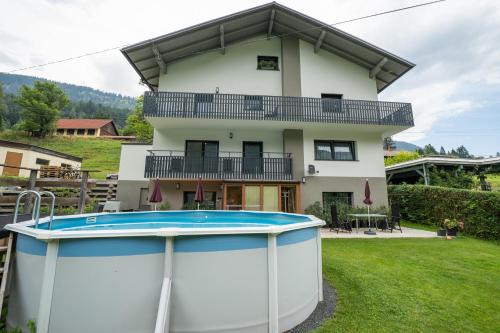 Ferienwohnung mit Bergblick in Bad Bleiberg