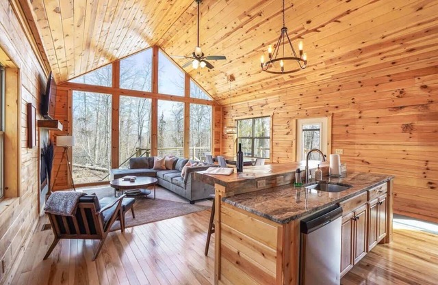 Fern Woods A Modern Take on Hocking Hills Cabins
