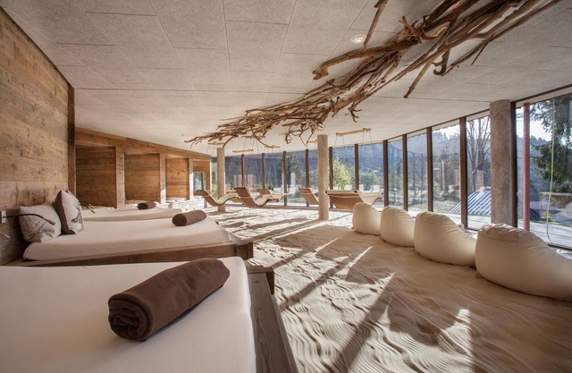 Feuriger Tatzlwurm Berghotel & Spa, BW Signature Collection