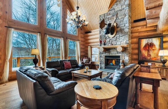 Fiddler Lake Resort Chalet 36 Orignal