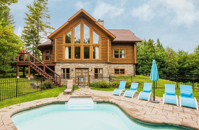 Fiddler Lake Resort Chalet 61 Deer with pool