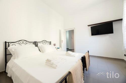 Fincantieri, Leonard, Airport 8 Minutes, 2BR, Terrace, By Tilo